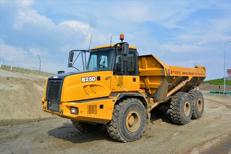 Dike emshotel dumper