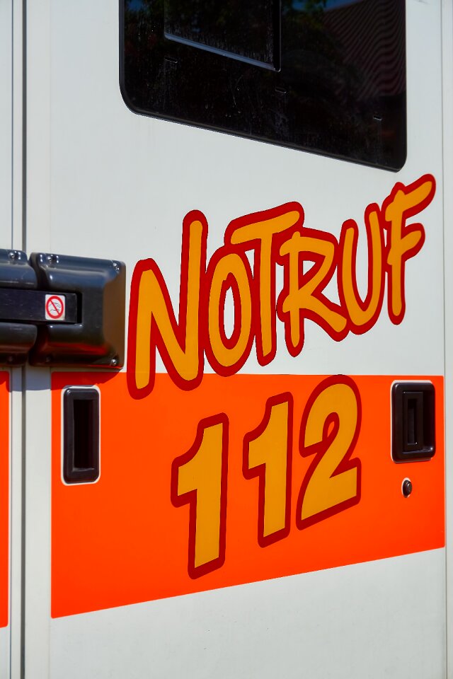112 doctor on call medic