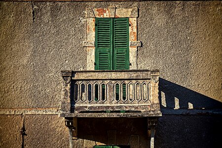 Building old landmark