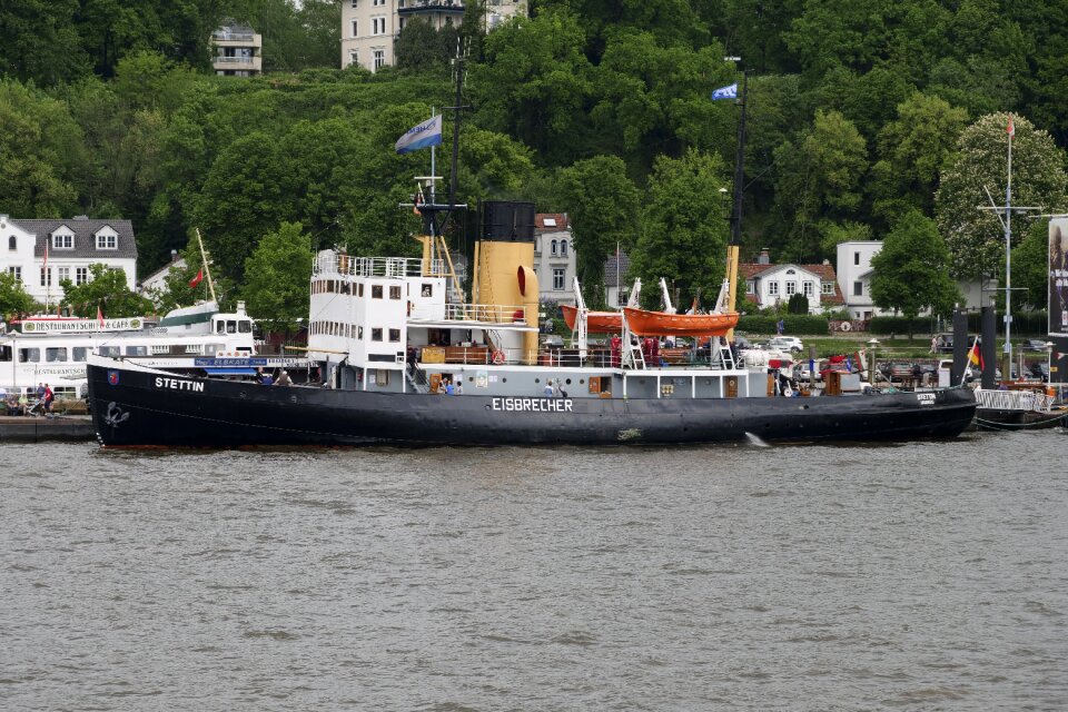 Steam tractor steam tug stettin steam powered photo