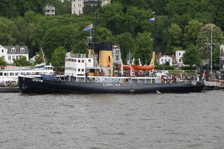 Steam tractor steam tug stettin steam powered