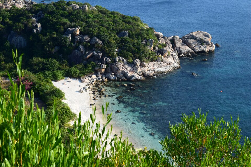 Ocean tropical rock