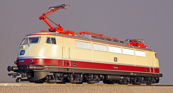 Ic ic locomotive quick driving locomotive photo