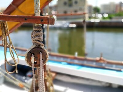 Blocks dew boat
