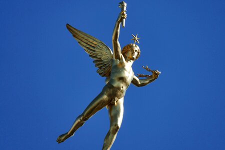 France figure gold