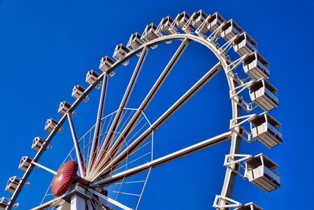 Ferris wheel free market ride