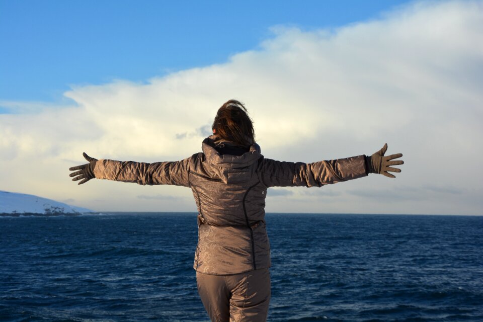 Travel happiness girl