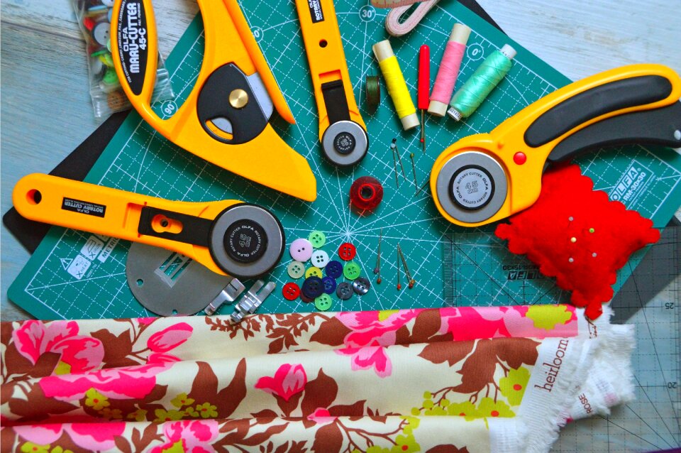 Buttons clipboard sewing