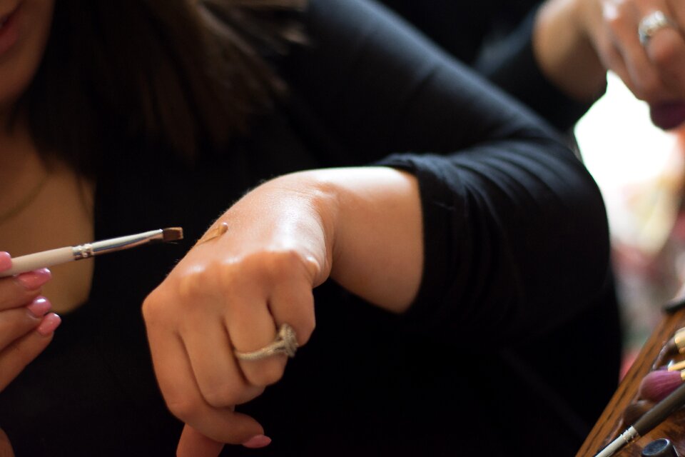 Best quality professional make up artist testing colors