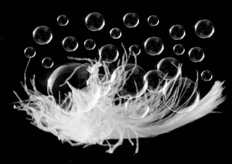Ball round bubbling bubbles