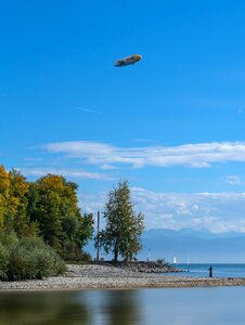 Zeppelin flying active