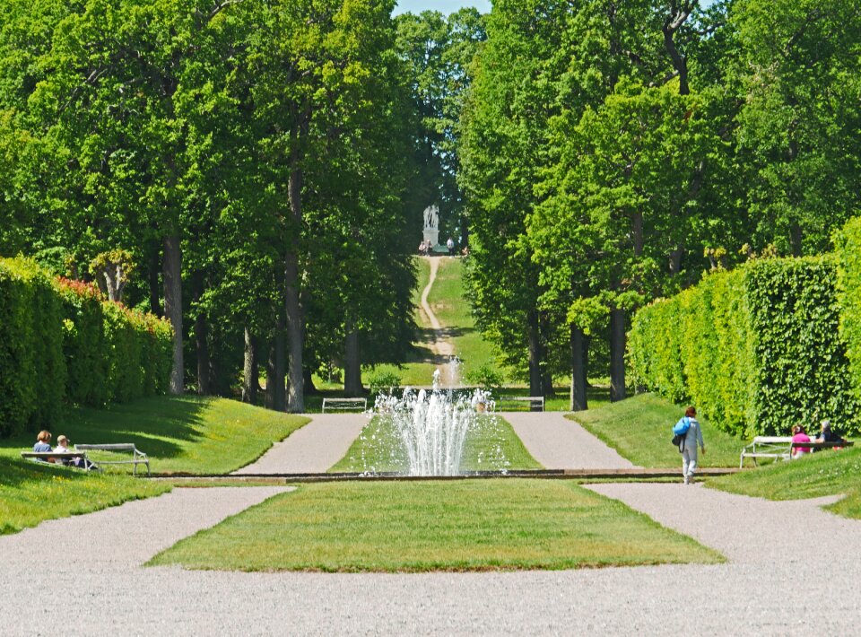 Royal palace residence park