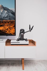 White screen beam projector