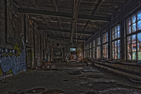 Building warehouse empty