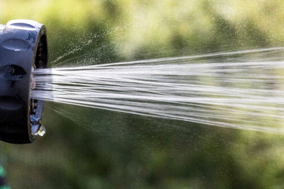 Gardening spray watering