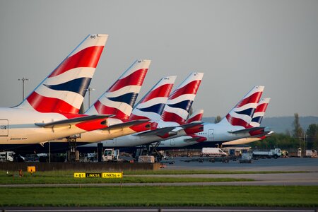 Boeing heathrow airport photo