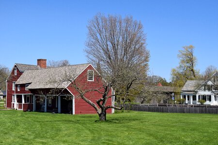 Farmhouse vermont spring
