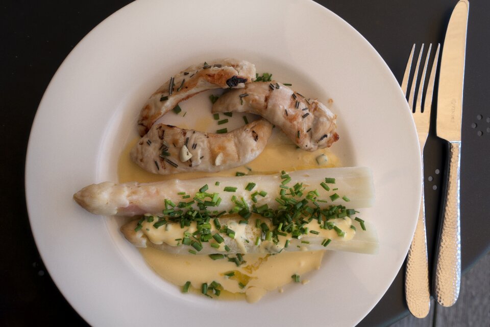 Healthy asparagus white