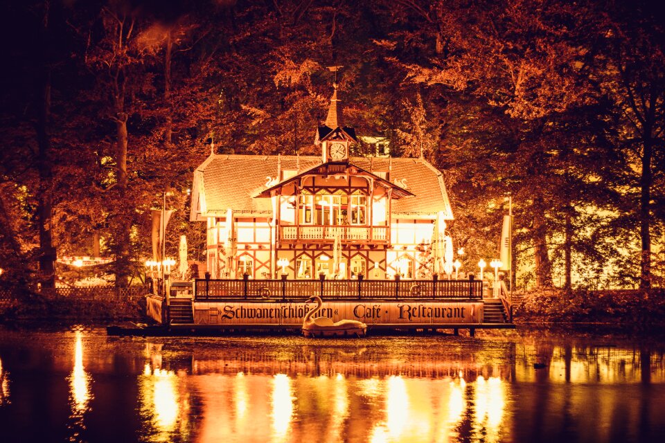 Architecture light lantern