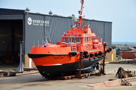 Pilot north sea shipyard