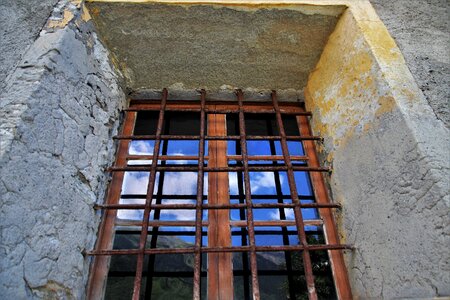 Rust lake dusia weathering