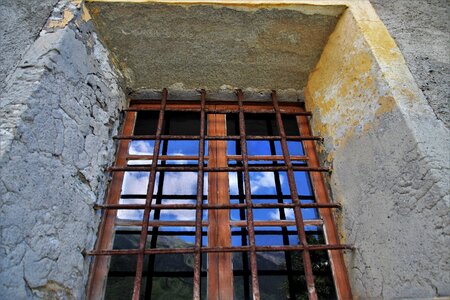 Rust lake dusia weathering photo