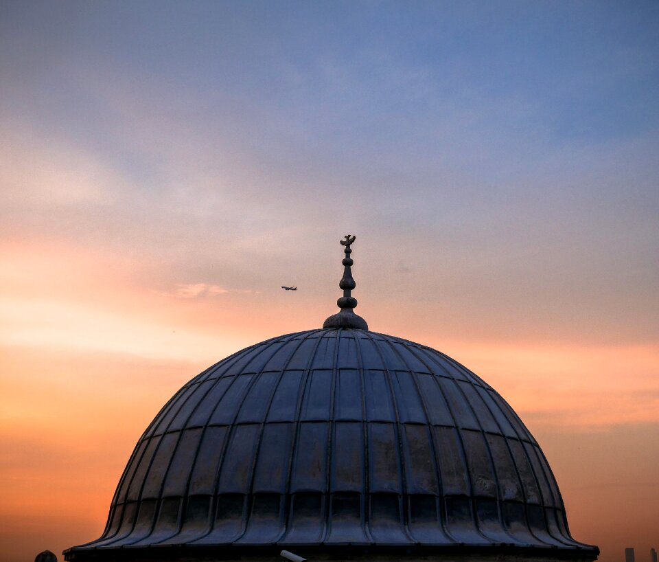 Cami minaret sky