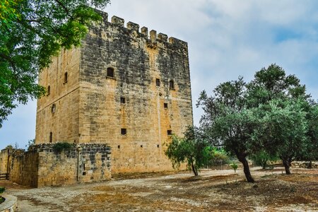 Medieval history architecture
