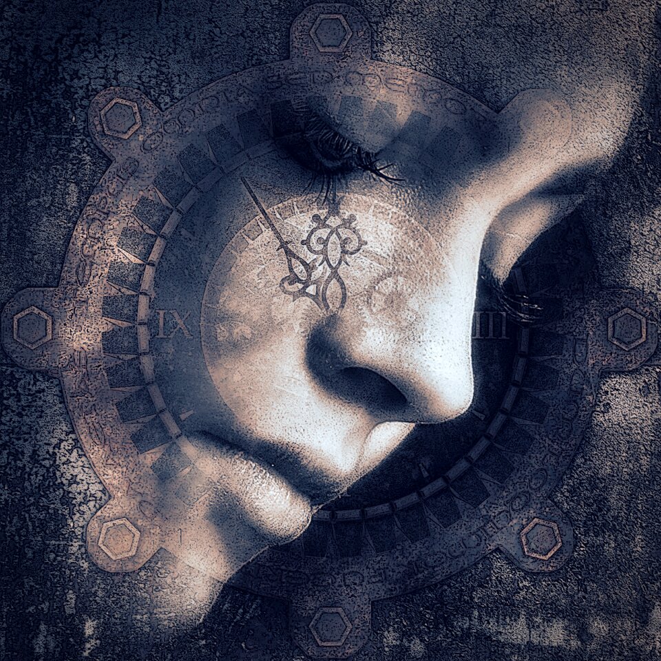 Dream head mysterious