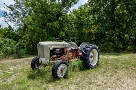 Tractor antique farming