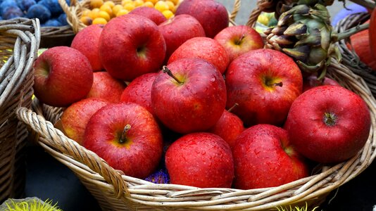 Fruit healthy fresh