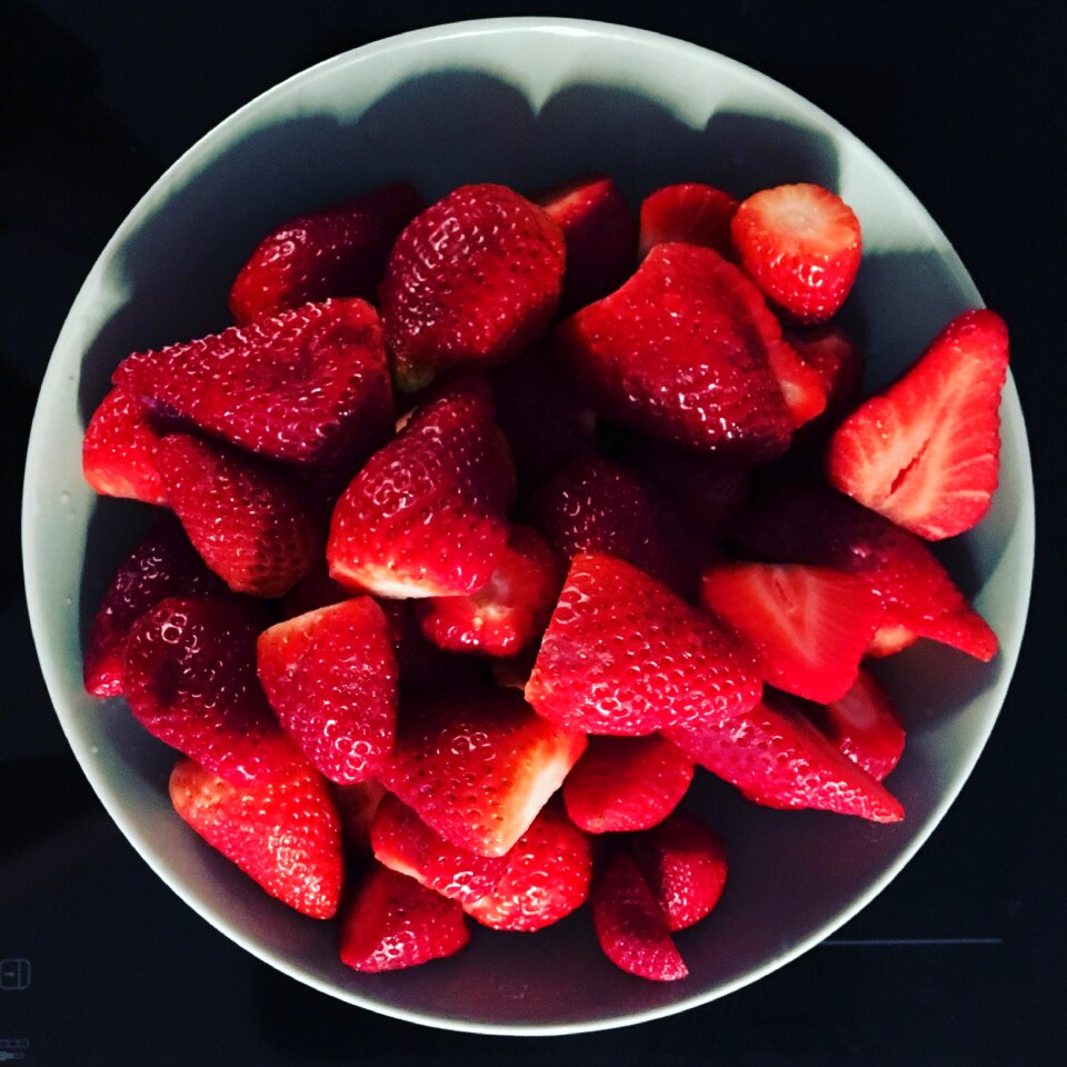 Fruit dessert berry