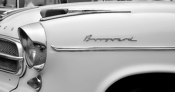Vehicle spotlight chrome