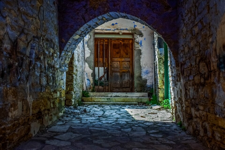 Backstreet street architecture