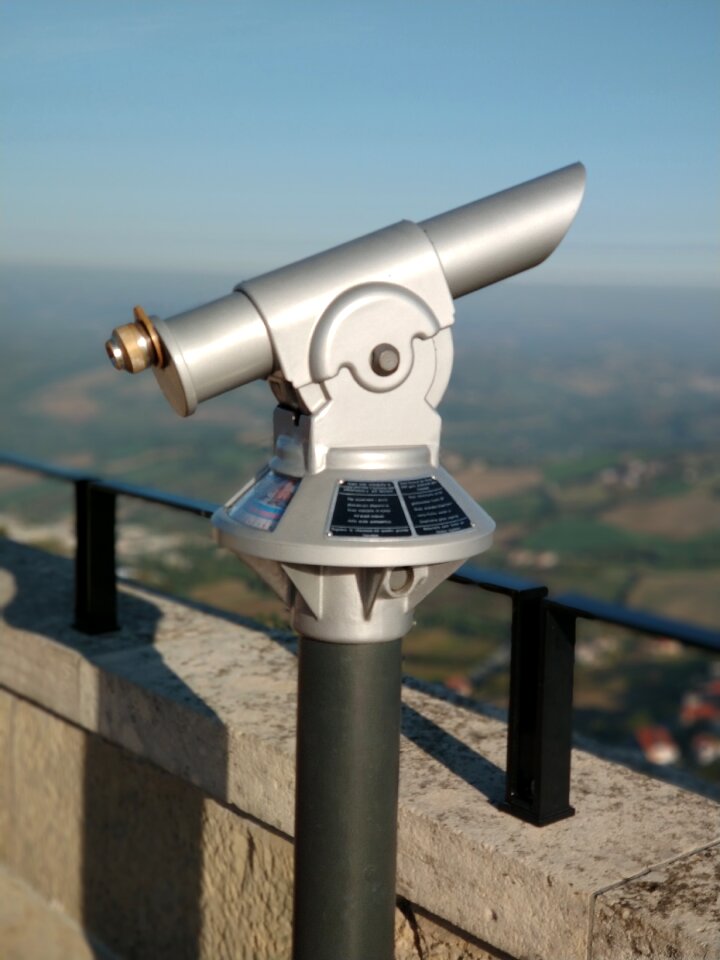 Telescope height railing