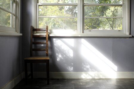 Sun shadow window