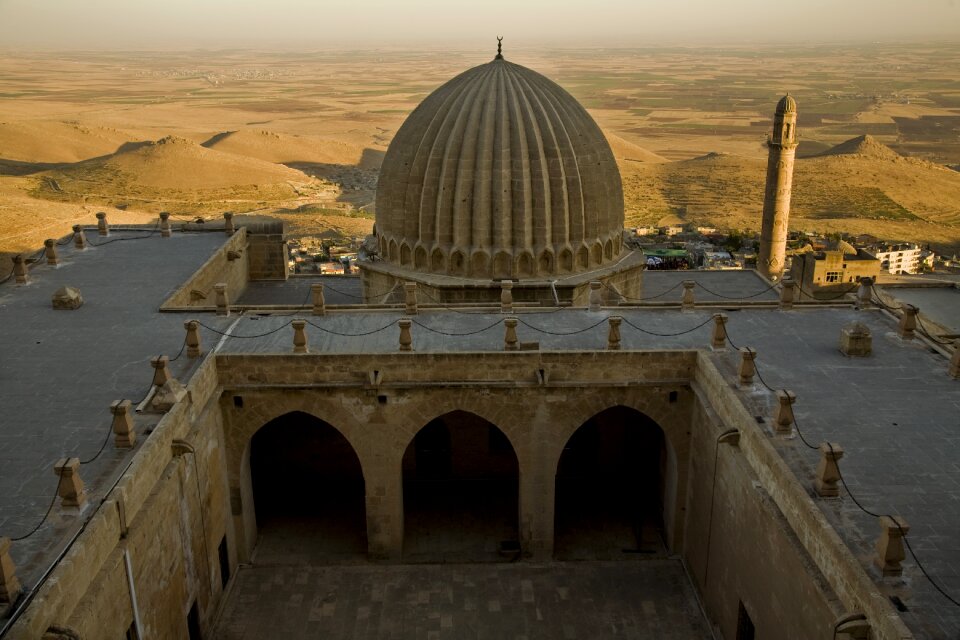 Architecture zinciriye medresesi dome