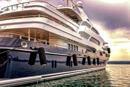 Luxury vacations maritime
