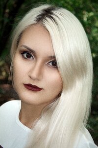 Photoshoot hair woman