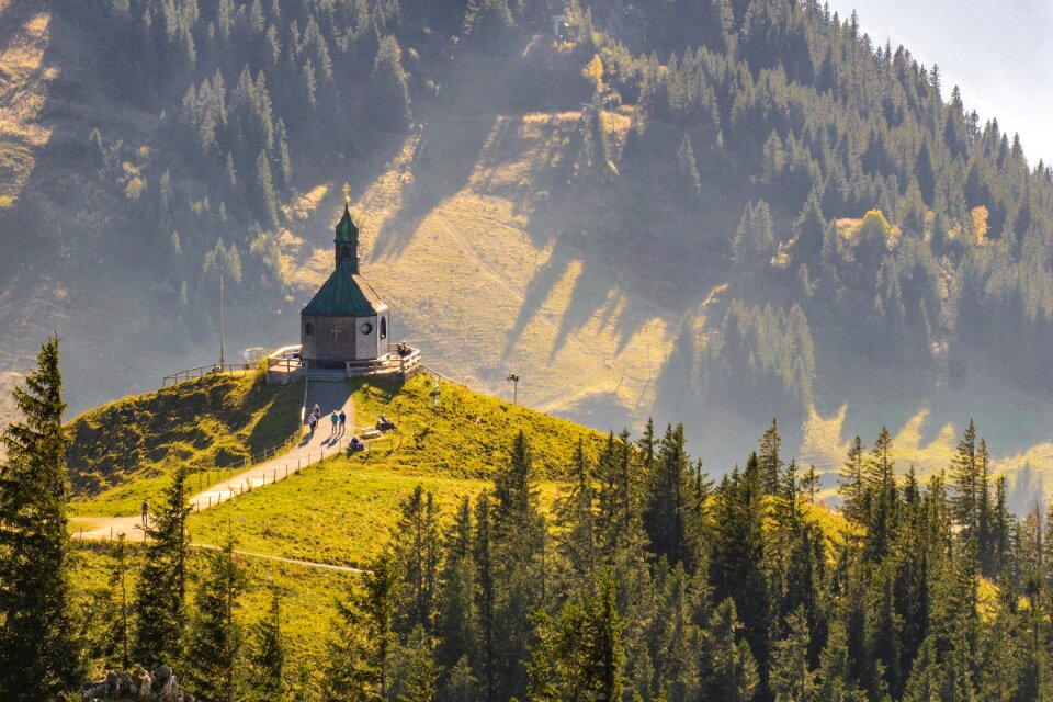 Mountain chapel reported wallberg