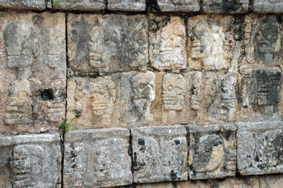 Bas-relief warriors sculpture