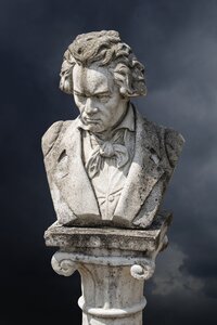 Artwork antiquity monument
