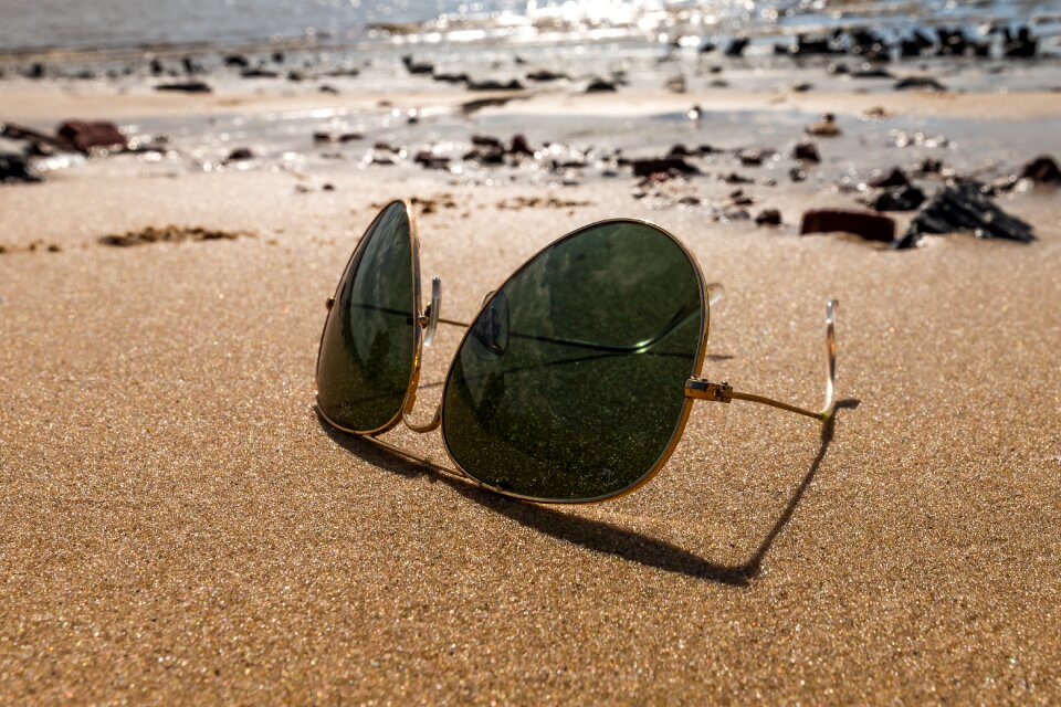 Sea sunglasses fashion