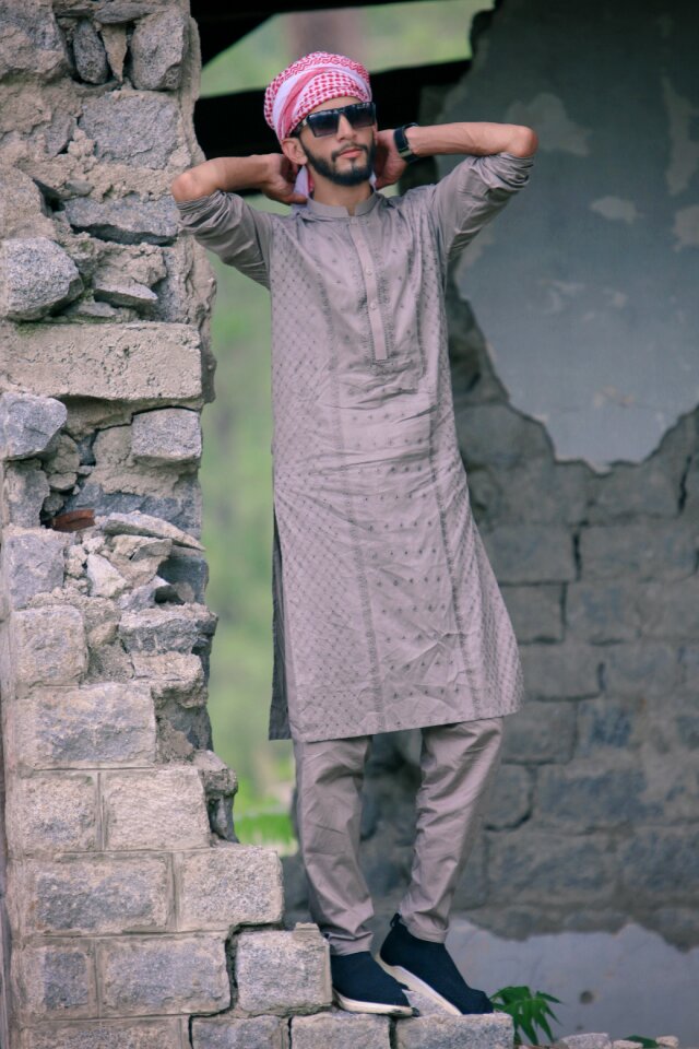 Mans style pakistan culture kurta design