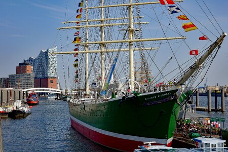 Rickmer rickmers museum ship elbe philharmonic hall photo