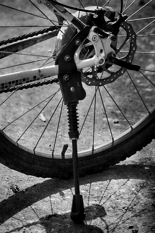Axle spoke gray bike
