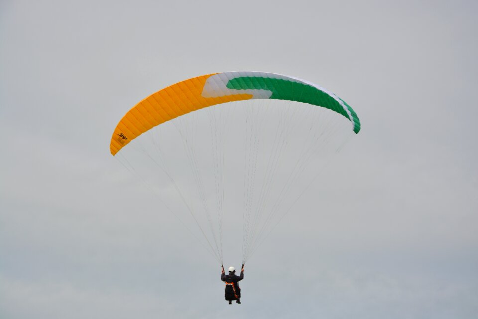 Paraglider free flight site clécy