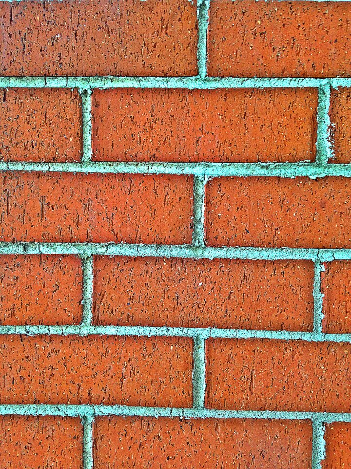 Brick wall pattern