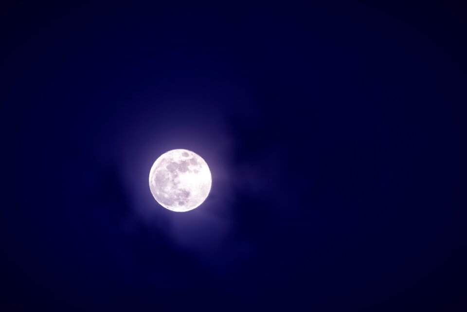 Sky the fullness of super moon