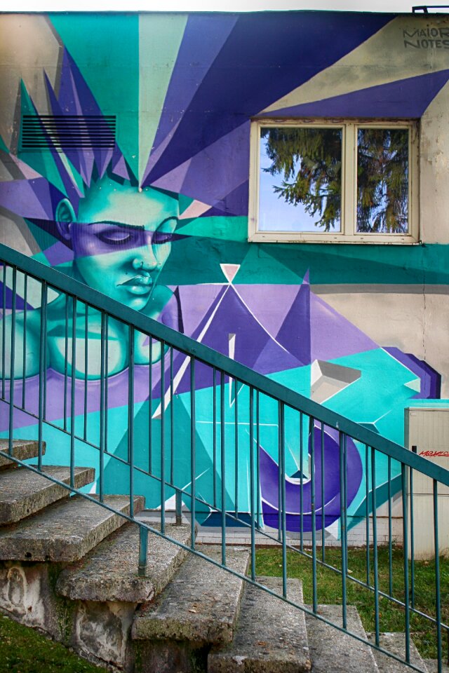 Graffiti art sprays